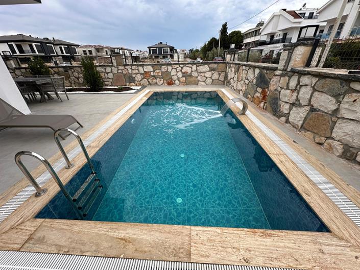 Image No.5-3 Bed Villa for sale