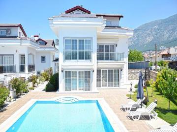 1 - Ovacik, Villa / Détaché