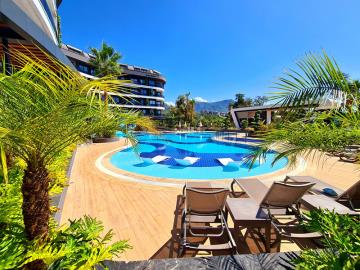 stunning-pools