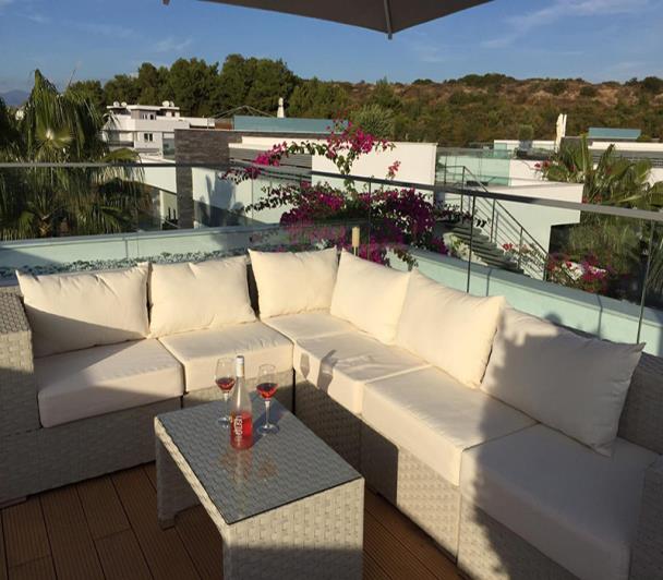 Image No.1-2 Bed Villa for sale