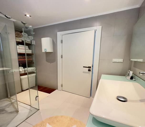 Image No.16-2 Bed Villa for sale