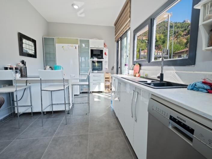 Image No.4-Villa de 6 chambres à vendre à Oba