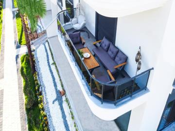 good-size-balconies