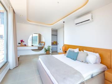 bright-airy-double-bedroom