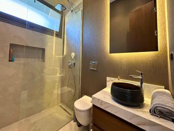 luxury-bathrooms