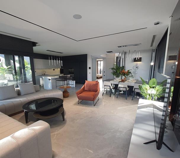 Image No.3-4 Bed Villa for sale