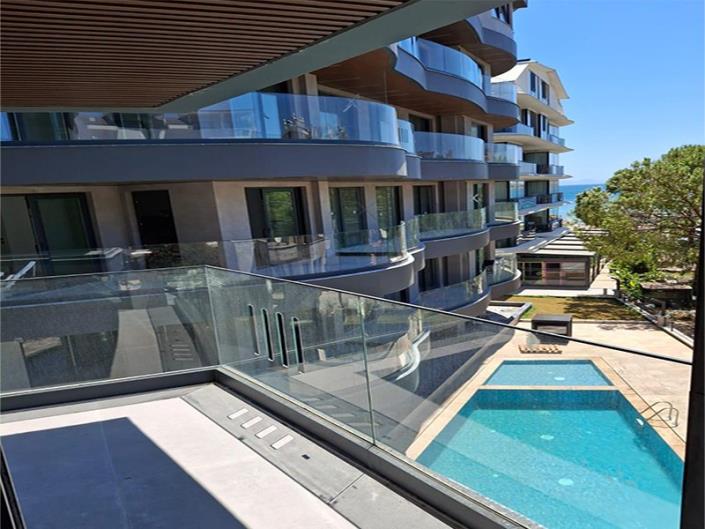 Image No.7-4 Bed Duplex for sale