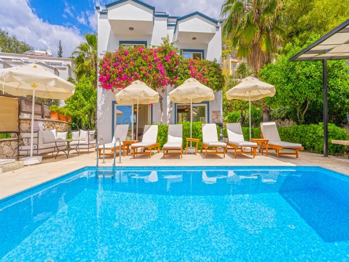 Image No.11-3 Bed Villa / Detached for sale