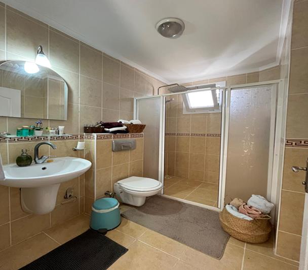 Image No.21-3 Bed Duplex for sale