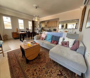 large-open-plan-living-space