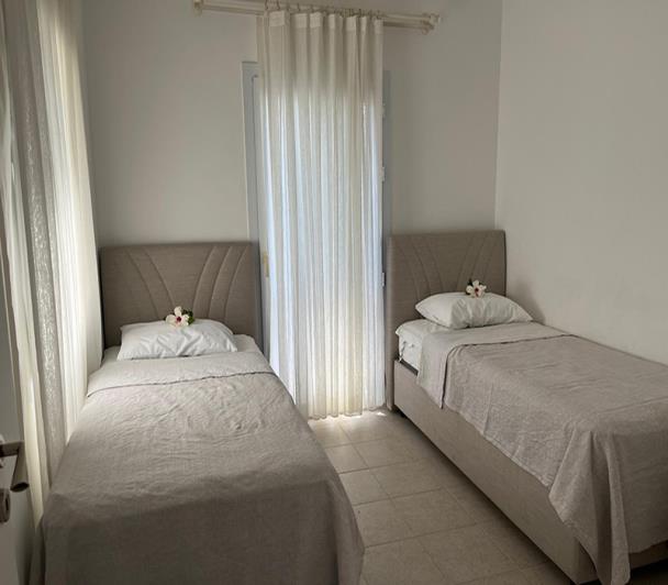 Image No.9-2 Bed Apartment for sale