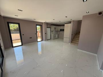 large-open-plan-lounge-with-kitchen