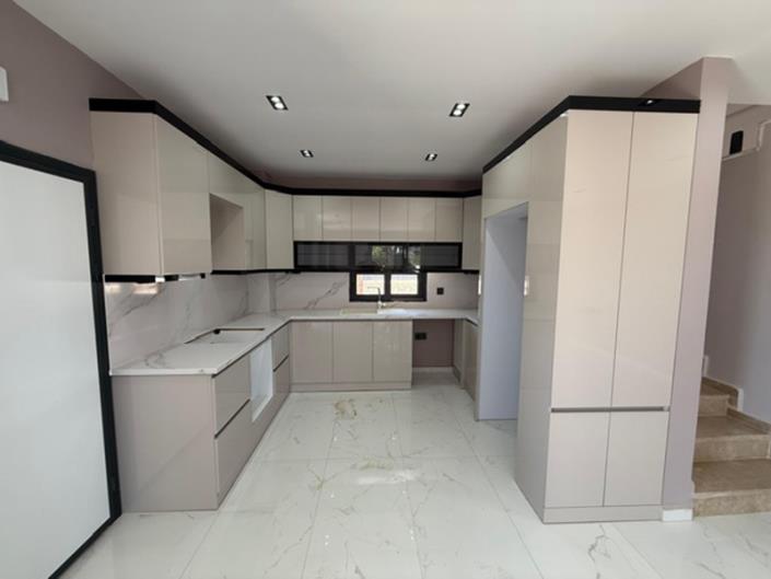 Image No.3-3 Bed Villa for sale