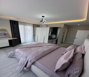 three-bed---bright-airy-double-bedroom