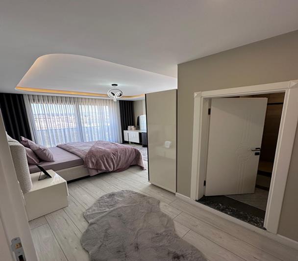 Image No.13-3 Bed Duplex for sale