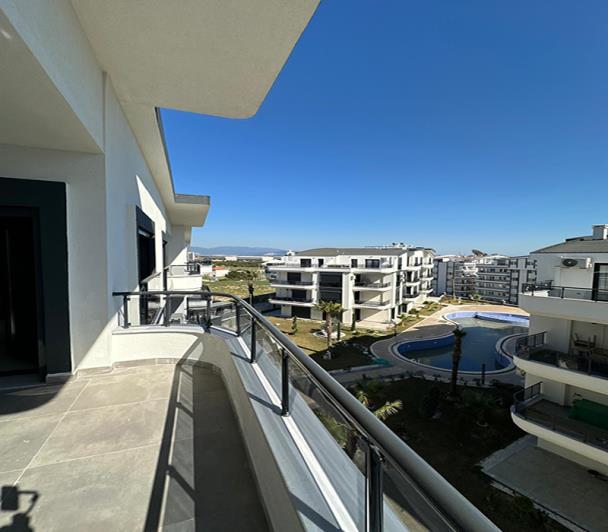 Image No.38-3 Bed Duplex for sale