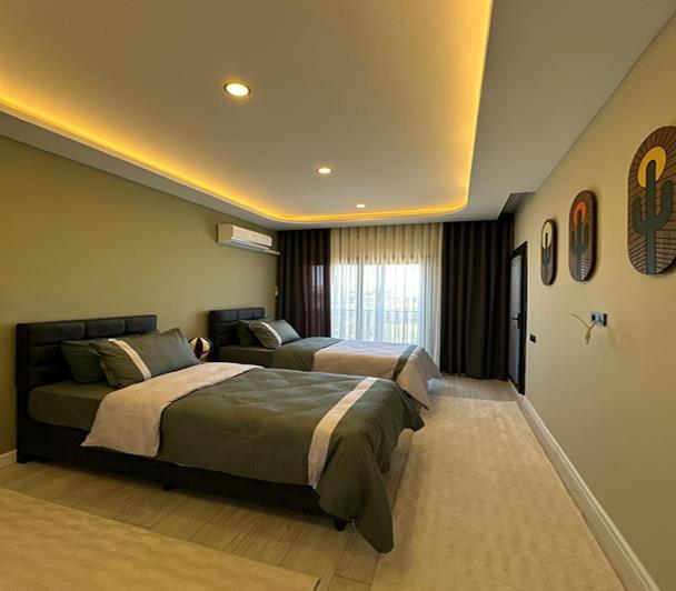 Image No.48-3 Bed Duplex for sale