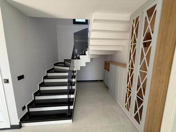 Image No.20-4 Bed Villa / Detached for sale