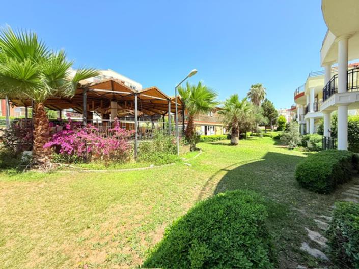 Image No.13-3 Bed Semi-Detached for sale