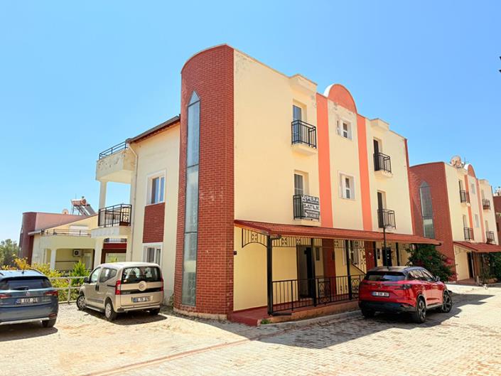 Image No.31-3 Bed Semi-Detached for sale