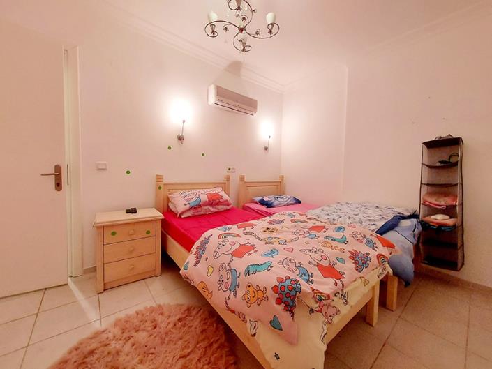 Image No.25-4 Bed Duplex for sale