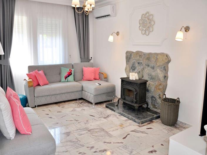 Image No.12-3 Bed Villa for sale