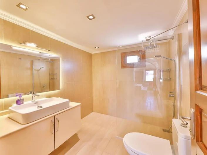 Image No.18-Appartement de 2 chambres à vendre à Kalkan