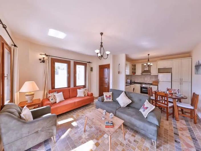 Image No.2-Appartement de 2 chambres à vendre à Kalkan