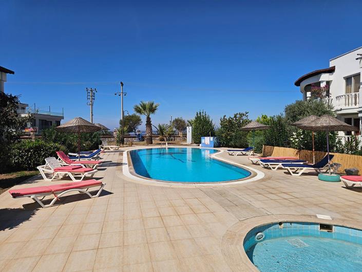 Image No.16-2 Bed Apartment for sale