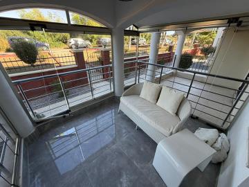 Back-balcony