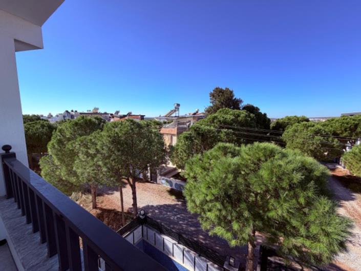 Image No.21-4 Bed Villa / Detached for sale