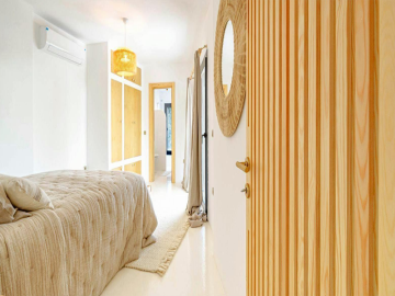 TC1937-Double-bedroom-with-en-suite