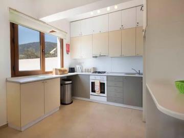 TC1938-kitchen-with-a-view