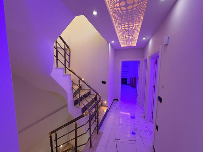 Image No.19-4 Bed Villa for sale