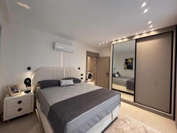 TC1942-large-double-bedroom