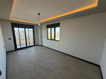 TC1944-double-bedroom-with-balcony