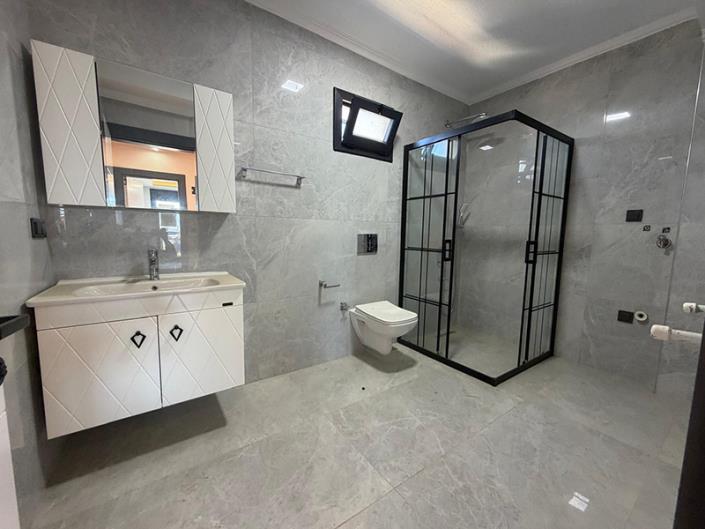 Image No.10-4 Bed Villa for sale