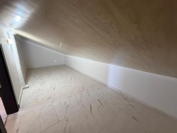 TC1944-large-storage-on-the-roof-terrace