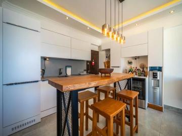 TC1940-feature-kitchen