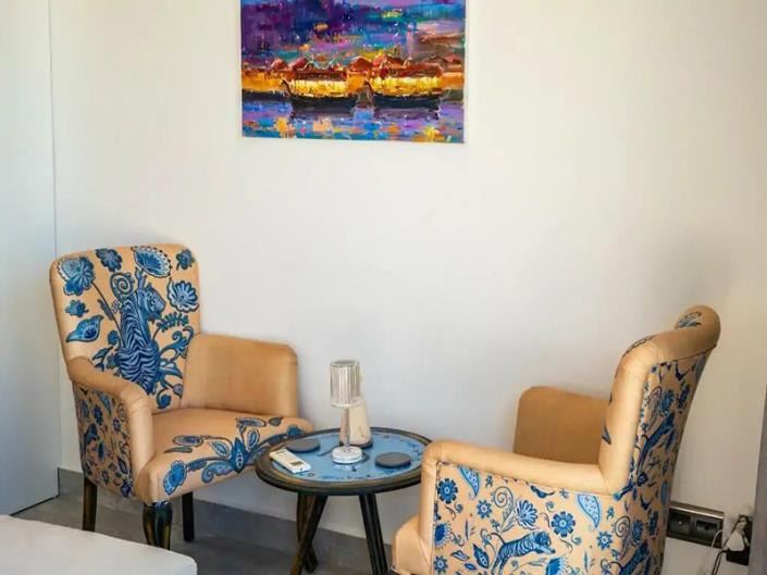 Image No.20-2 Bed Apartment for sale