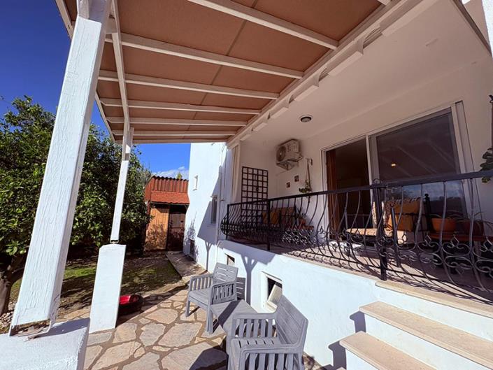 Image No.3-3 Bed Villa for sale