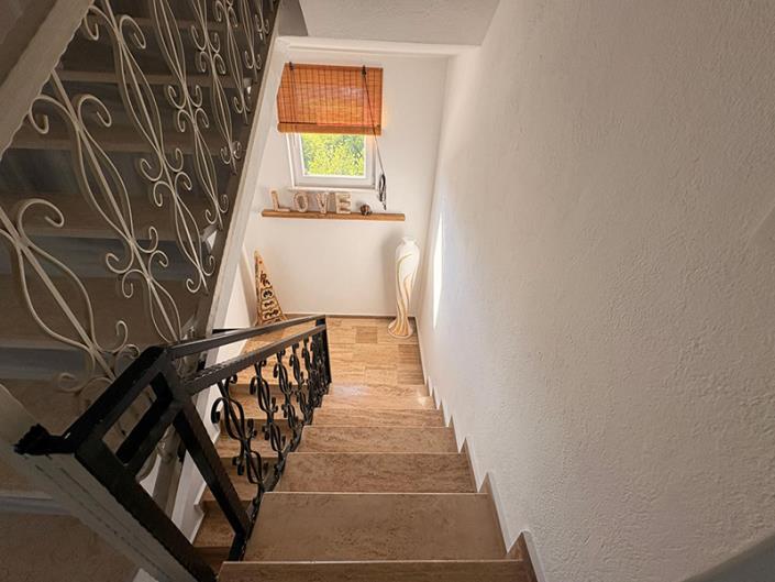 Image No.47-3 Bed Villa for sale