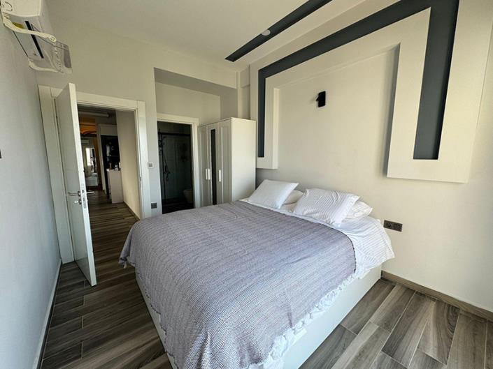 Image No.10-2 Bed Apartment for sale