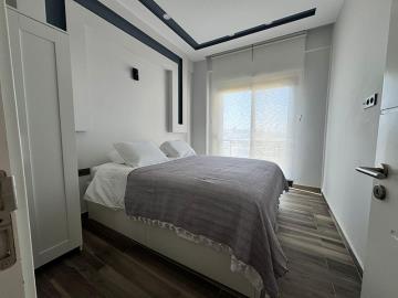 TC1946-master-double-bedroom