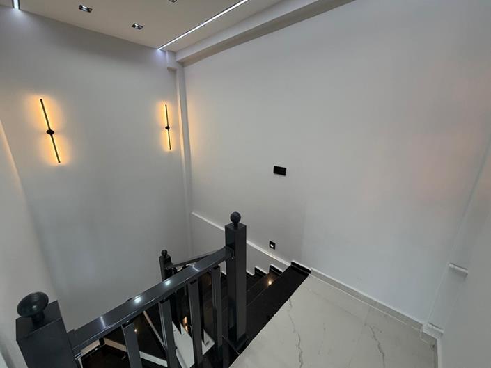 Image No.10-3 Bed Semi-Detached for sale