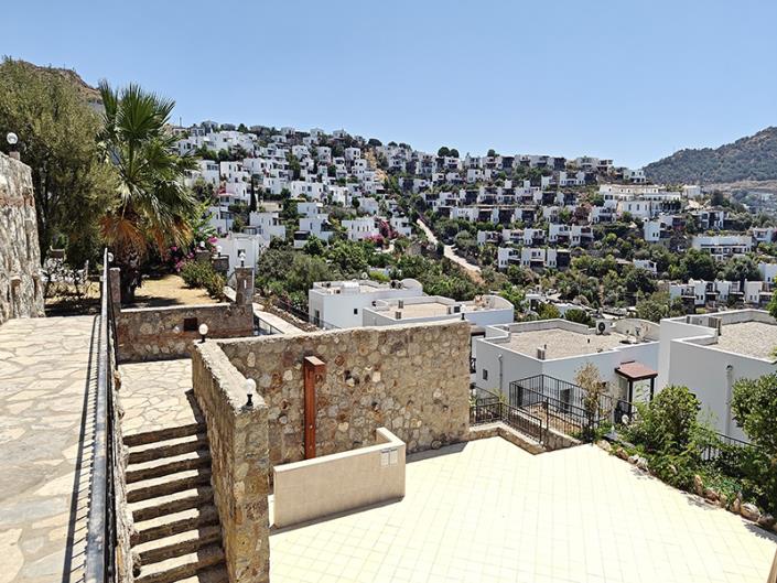 Image No.17-2 Bed Apartment for sale