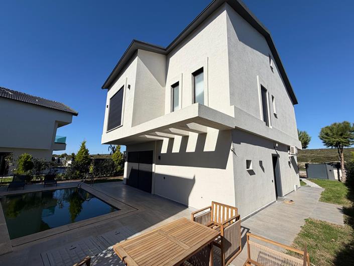 Image No.21-5 Bed Villa for sale