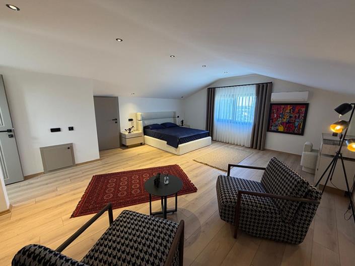 Image No.24-5 Bed Villa for sale