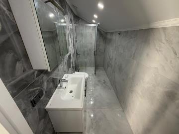 TC1952-modern-bathroom