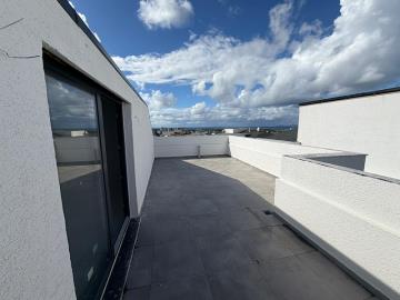 TC1952-private-roof-top-terrace